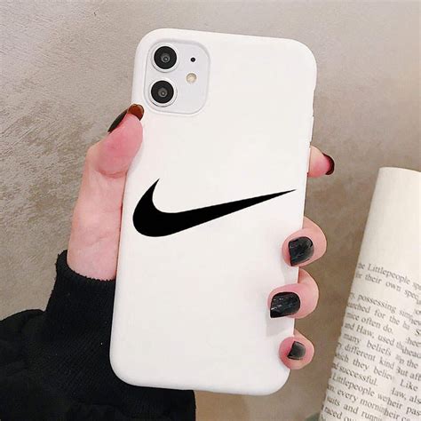 nike hoesje iphone 12|Amazon.com: Nike Iphone Case.